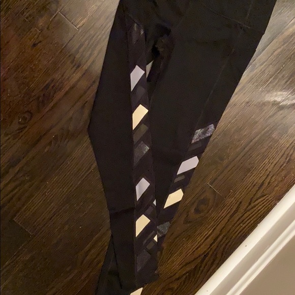 Leggings from Victoria Secret - Picture 4 of 5